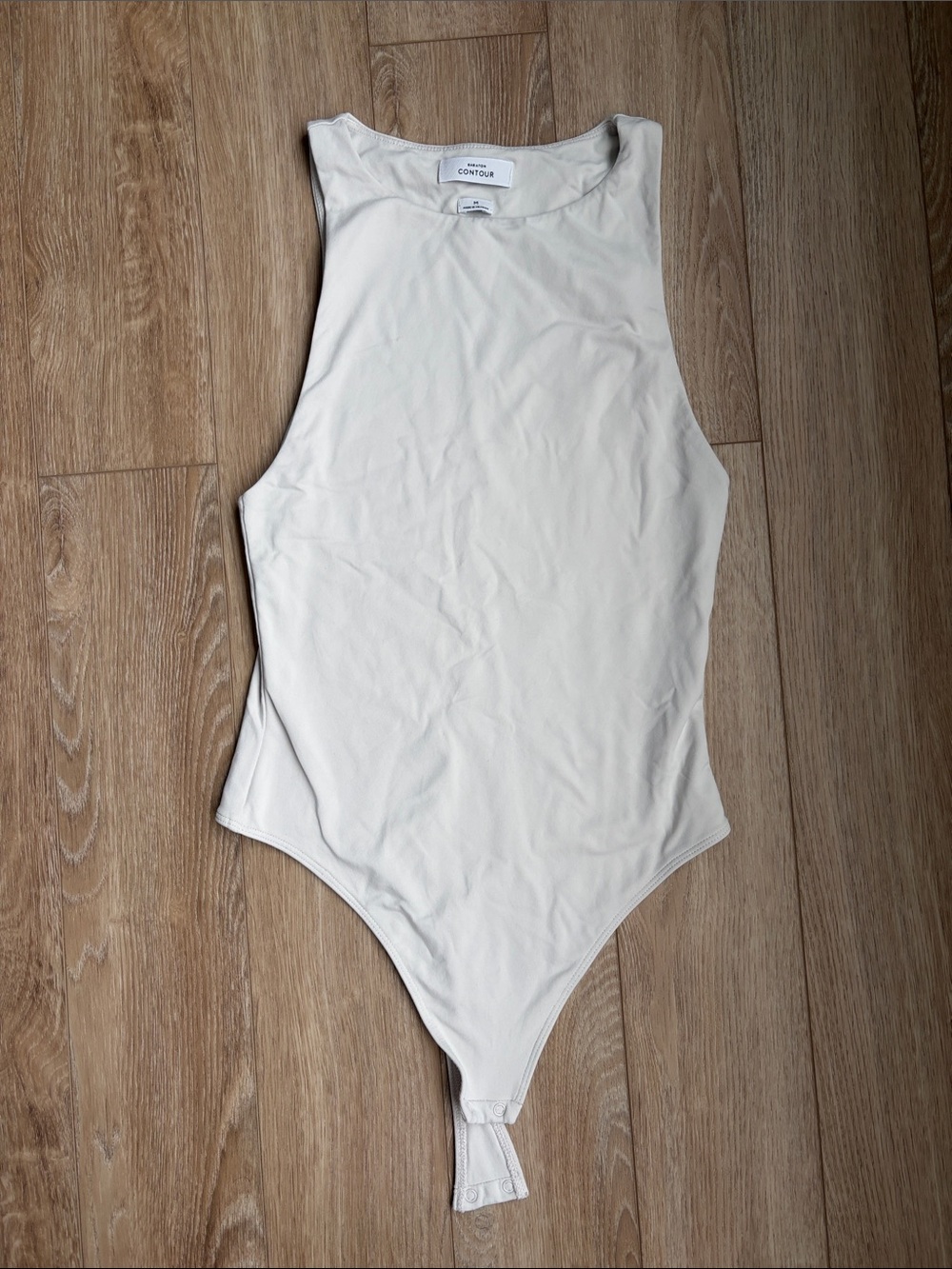 Aritzia Babaton Contour bodysuit